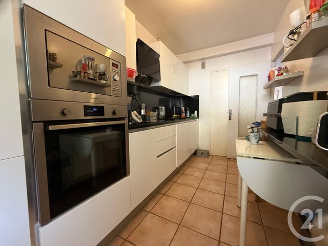 Appartement F2 à vendre - 2 pièces - 48 m2 - Menton - 06 - PROVENCE-ALPES-COTE-D-AZUR