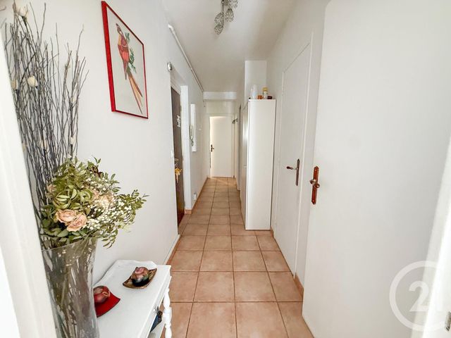 Appartement F2 à vendre - 2 pièces - 48 m2 - Menton - 06 - PROVENCE-ALPES-COTE-D-AZUR