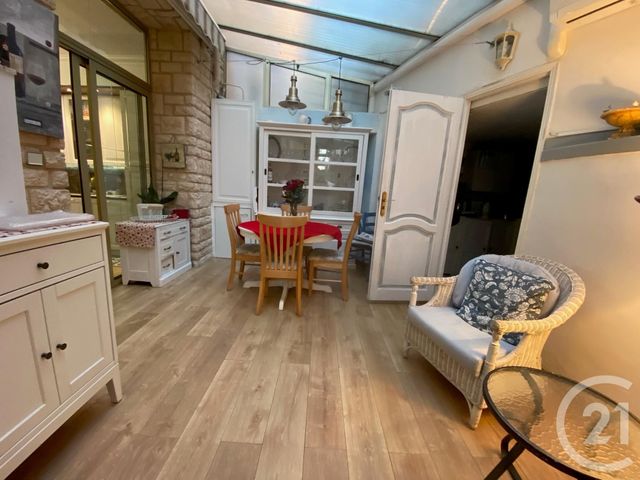 Appartement T4 à vendre - 4 pièces - 70,50 m2 - Menton - 06 - PROVENCE-ALPES-COTE-D-AZUR