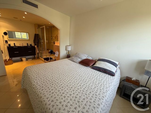 Appartement F3 bis à vendre - 4 pièces - 90 m2 - Roquebrune Cap Martin - 06 - PROVENCE-ALPES-COTE-D-AZUR