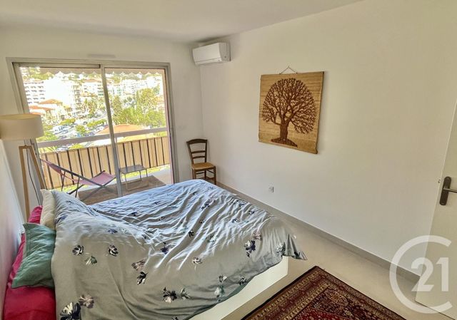 Appartement F3 à vendre - 3 pièces - 68,48 m2 - Menton - 06 - PROVENCE-ALPES-COTE-D-AZUR