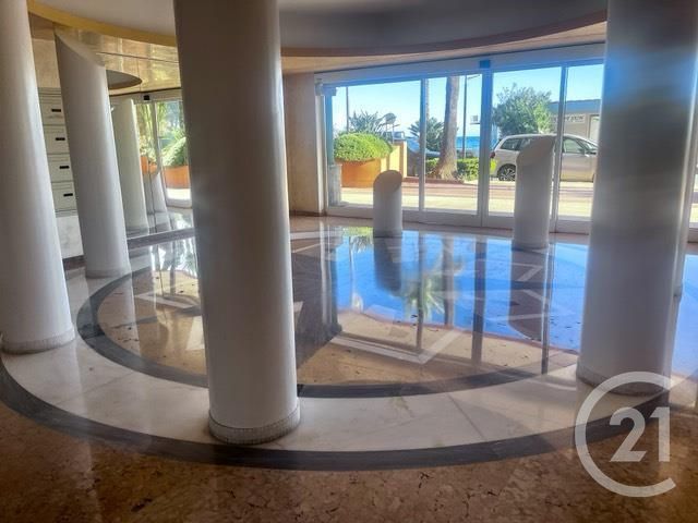 Appartement F2 à vendre - 2 pièces - 44 m2 - Roquebrune Cap Martin - 06 - PROVENCE-ALPES-COTE-D-AZUR