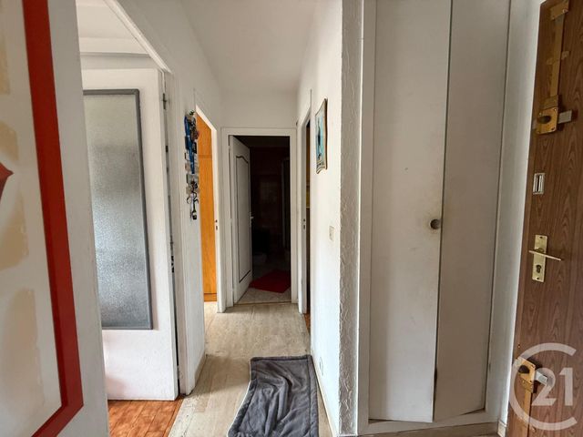 Afficher la photo en grand Appartement F2 à vendre - 2 pièces - 42 m2 - Menton - 06 - PROVENCE-ALPES-COTE-D-AZUR