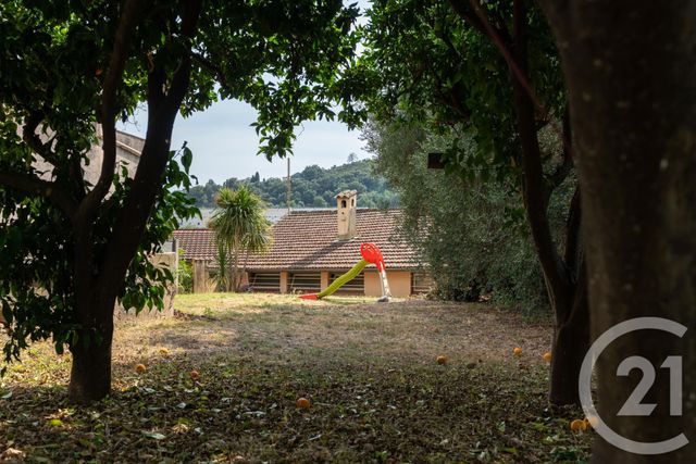 Maison à vendre - 5 pièces - 118 m2 - Menton - 06 - PROVENCE-ALPES-COTE-D-AZUR