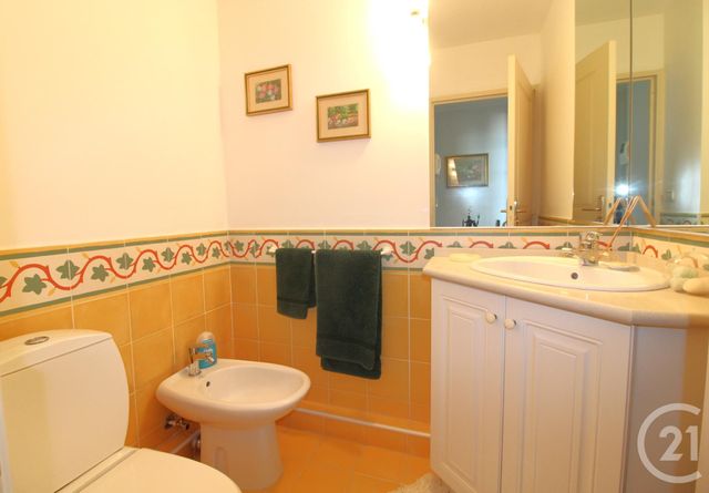 Appartement F3 à vendre - 3 pièces - 72 m2 - Menton - 06 - PROVENCE-ALPES-COTE-D-AZUR