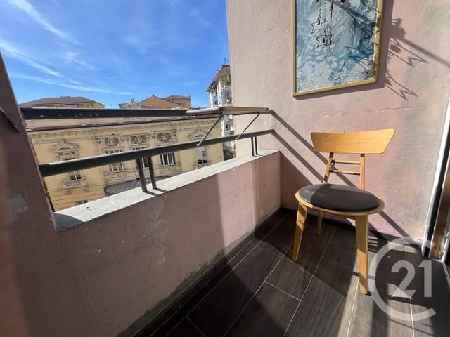 Afficher la photo en grand Appartement F4 à vendre - 4 pièces - 98 m2 - Menton - 06 - PROVENCE-ALPES-COTE-D-AZUR