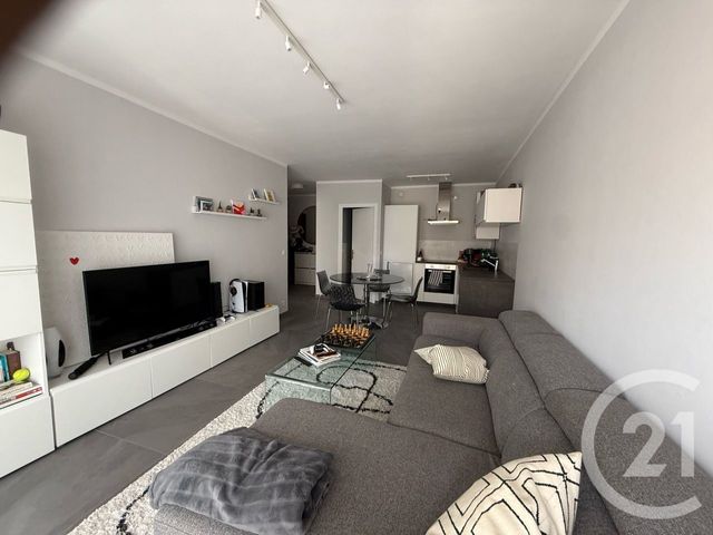 Afficher la photo en grand Appartement F2 à vendre - 2 pièces - 46,06 m2 - Roquebrune Cap Martin - 06 - PROVENCE-ALPES-COTE-D-AZUR