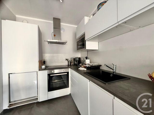 Afficher la photo en grand Appartement F2 à vendre - 2 pièces - 46,06 m2 - Roquebrune Cap Martin - 06 - PROVENCE-ALPES-COTE-D-AZUR