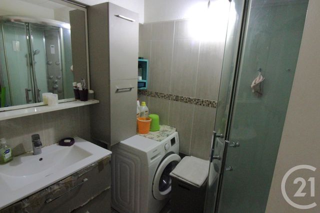 Appartement T3 à vendre - 3 pièces - 55,64 m2 - Menton - 06 - PROVENCE-ALPES-COTE-D-AZUR