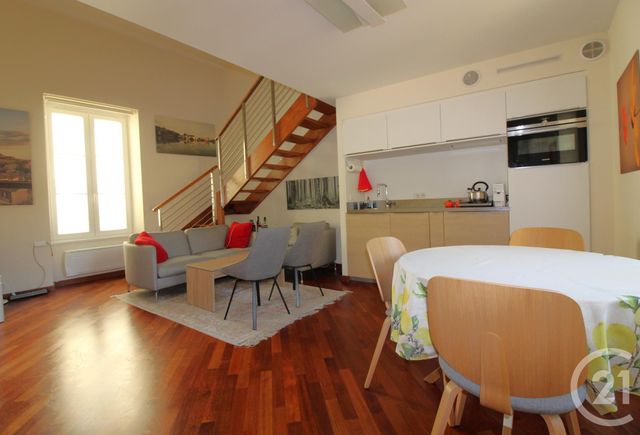 Appartement Duplex à vendre - 3 pièces - 55,84 m2 - Menton - 06 - PROVENCE-ALPES-COTE-D-AZUR