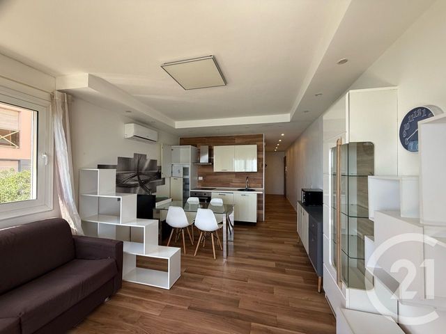 Afficher la photo en grand Appartement F2 à vendre - 2 pièces - 38,99 m2 - Menton - 06 - PROVENCE-ALPES-COTE-D-AZUR