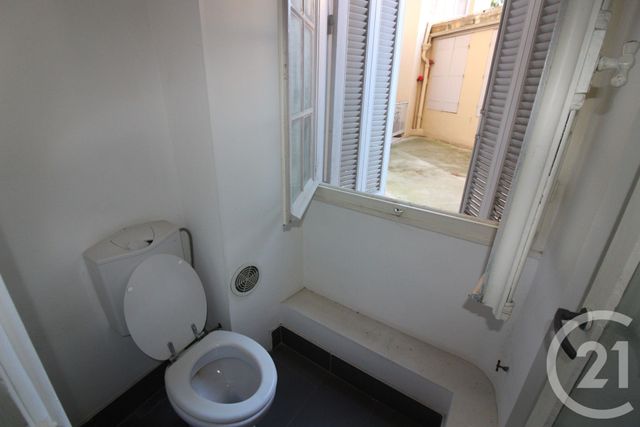 Appartement Local &agrave; vendre - 1 pi&egrave;ce - 55,67 m2 - Menton - 06 - PROVENCE-ALPES-COTE-D-AZUR