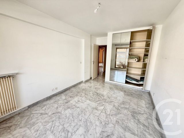 Appartement F3 &agrave; vendre - 3 pi&egrave;ces - 66,40 m2 - Menton - 06 - PROVENCE-ALPES-COTE-D-AZUR