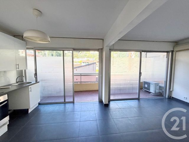 Appartement Studio &agrave; vendre - 1 pi&egrave;ce - 30,37 m2 - Menton - 06 - PROVENCE-ALPES-COTE-D-AZUR