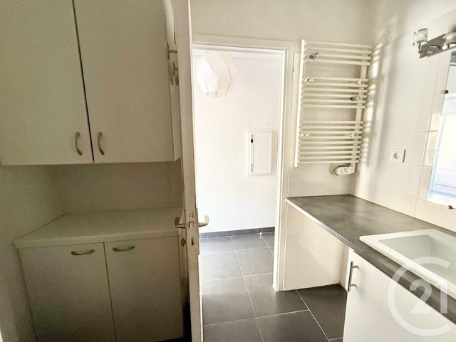 Appartement Studio &agrave; vendre - 1 pi&egrave;ce - 30,37 m2 - Menton - 06 - PROVENCE-ALPES-COTE-D-AZUR