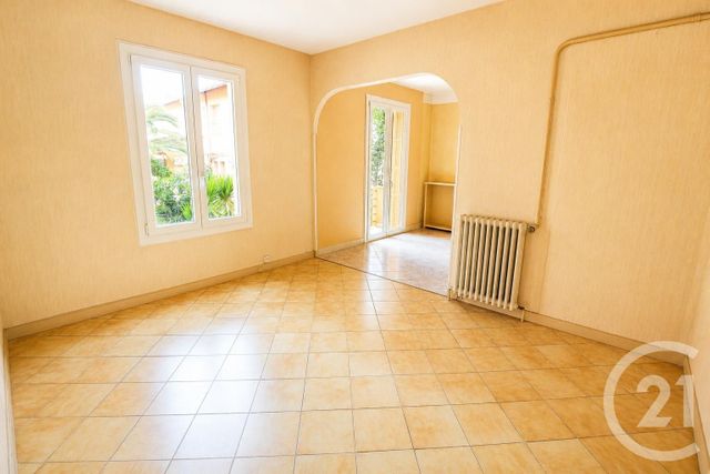 Appartement T3 &agrave; vendre - 3 pi&egrave;ces - 59,52 m2 - Menton - 06 - PROVENCE-ALPES-COTE-D-AZUR