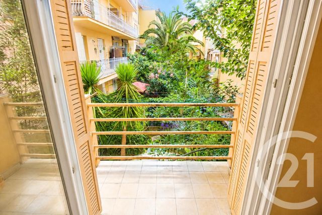 Appartement T3 &agrave; vendre - 3 pi&egrave;ces - 59,52 m2 - Menton - 06 - PROVENCE-ALPES-COTE-D-AZUR