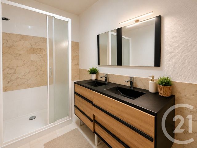 Appartement F3 &agrave; vendre - 3 pi&egrave;ces - 75 m2 - Menton - 06 - PROVENCE-ALPES-COTE-D-AZUR