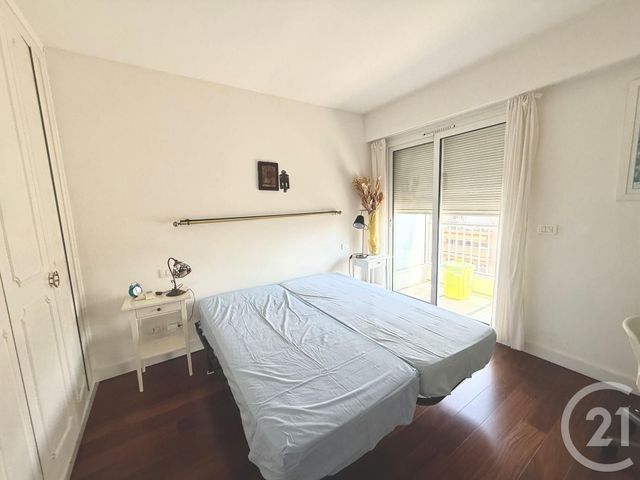 Appartement F3 &agrave; vendre - 3 pi&egrave;ces - 55,23 m2 - Menton - 06 - PROVENCE-ALPES-COTE-D-AZUR