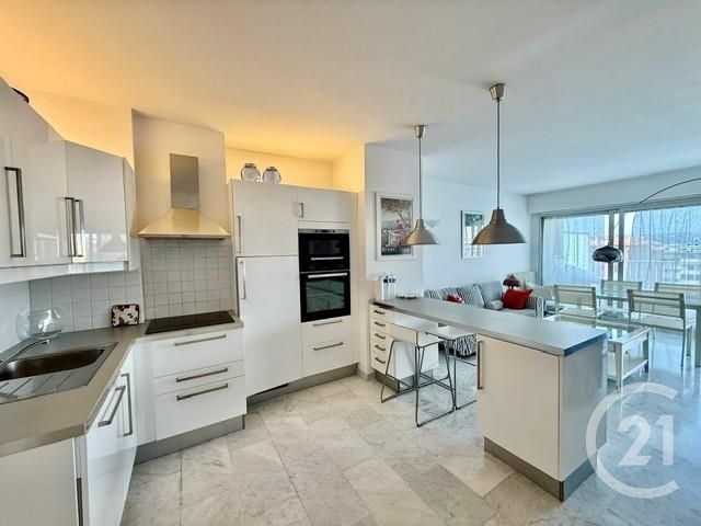 Appartement F3 &agrave; vendre - 3 pi&egrave;ces - 55,23 m2 - Menton - 06 - PROVENCE-ALPES-COTE-D-AZUR
