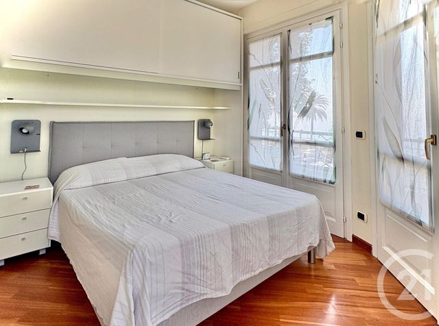 Appartement F3 &agrave; vendre - 3 pi&egrave;ces - 68,17 m2 - Menton - 06 - PROVENCE-ALPES-COTE-D-AZUR