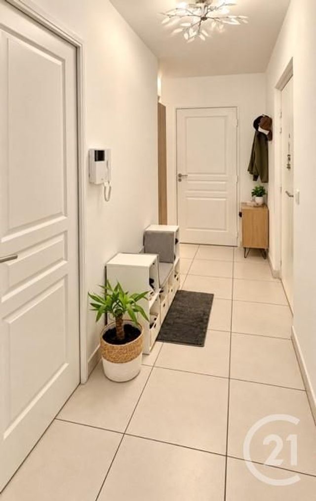 Appartement F4 &agrave; vendre - 4 pi&egrave;ces - 79,42 m2 - Menton - 06 - PROVENCE-ALPES-COTE-D-AZUR