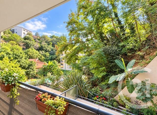 Appartement F4 &agrave; vendre - 4 pi&egrave;ces - 79,42 m2 - Menton - 06 - PROVENCE-ALPES-COTE-D-AZUR